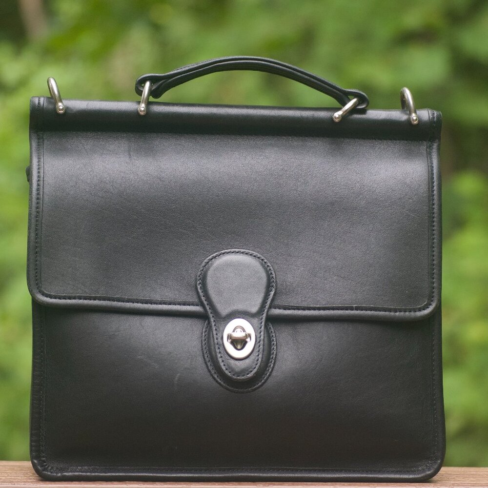 Coach Vintage Willis Black with Nickel, beautiful!!